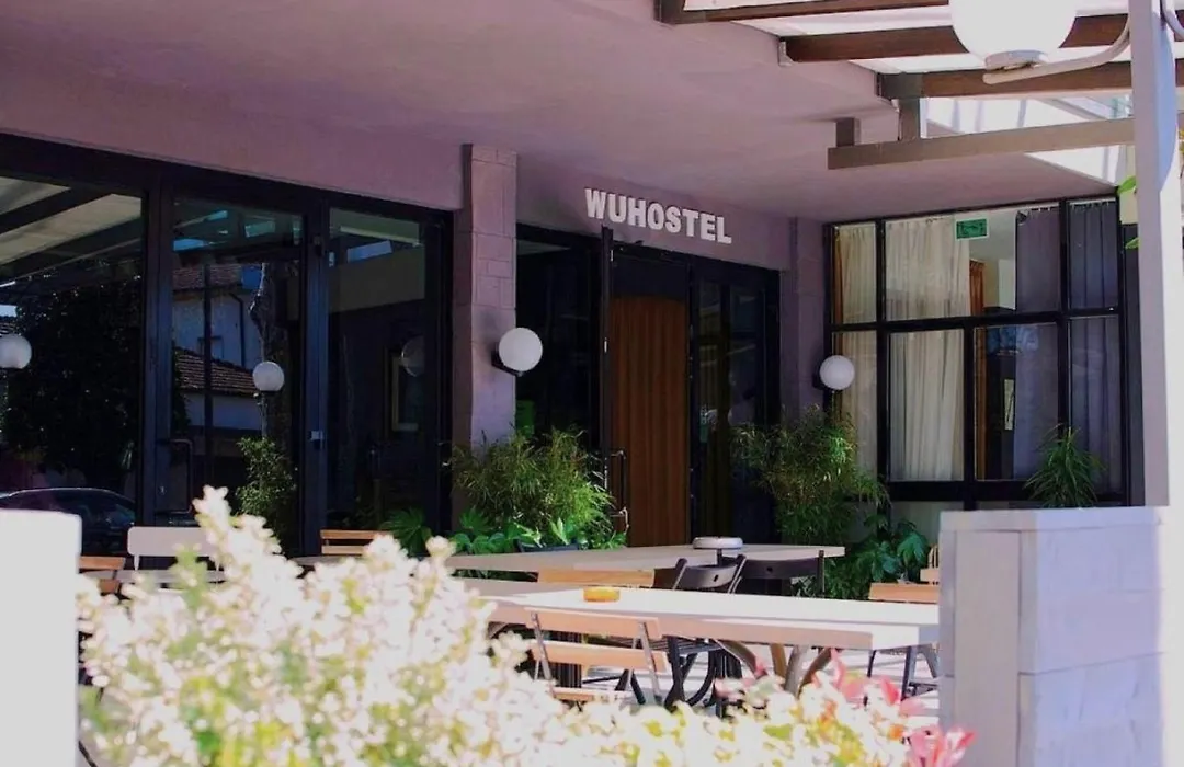 Wuhostel-1